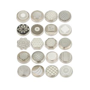 Botón Jinyi de fábrica Thobe decorativo 10mm 12mm redondo de aleación de Zinc Botón de 4 partes Logotipo de prensa botones a presión de Metal personalizados para ropa - Product Image 5