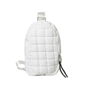 Sac de poitrine en tissu Cloud Grid pour voiture, sac de sport tendance européen et américain, sac de poitrine pour cyclisme en plein air B0028 - Product Image 5