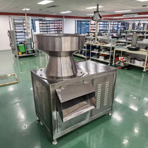 Molino <span class=keywords><strong>de</strong></span> Coco Eléctrico <span class=keywords><strong>de</strong></span> Alta Calidad con <span class=keywords><strong>Fuerza</strong></span> Centrífuga y Cuchillas Dentadas <span class=keywords><strong>de</strong></span> 5500W - Product Image 1