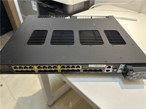 Switch Industrial Ethernet IE-4010-16S12P Serie 4010 de 28 Puertos, 16GE SFP, 12GE Cobre, PoE+, con SNMP, QoS, Apilable, Capacidad de 56 Gbps - Product Image 4