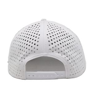 Gorras de Golf Personalizadas de 5 Paneles con Corte Láser, Orificios Transpirables, Cuerda Ajustable, Gorras de Alta Calidad con Parche de Goma, Gorra de Béisbol - Product Image 4