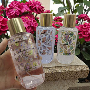 <span class=keywords><strong>Parfum</strong></span> pour femmes de haute qualité 250 ml Brume corporelle <span class=keywords><strong>Parfum</strong></span> floral fruité Longue durée avec un <span class=keywords><strong>prix</strong></span> compétitif - Product Image 2