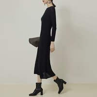 Produit neuf, robe élégante en tricot pour femme, col rond, manches longues, coupe ajustée, longueur au sol, couleur unie, style décontracté