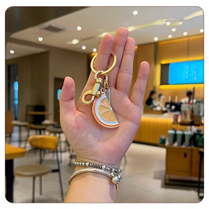 Vente en gros usine : Porte-clés léger et portable, design créatif en forme de fruit, pour sacs, pendentifs et cadeaux - Product Image 2