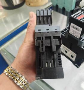 Contattore Siemens 3RT2023-1AC20 S0 9A 24VAC 1NO/1NC a vite, serie 3RT, nuovo e originale, garanzia 1 anno - Product Image 5