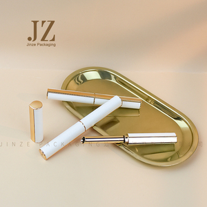Jinze lungo e sottile di <span class=keywords><strong>goccia</strong></span> <span class=keywords><strong>a</strong></span> forma di tubo del rossetto di colore oro con bianco autoadesivo di cuoio contenitore di rossetto - Product Image 4