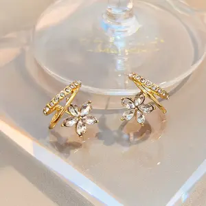 구미 핫셀링 슈퍼 플래시 귀걸이 섬세한 풀 다이아몬드 프린지 진주 꽃 귀걸이 도매