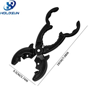 Pratico e resistente eco-friendly 3-in-1 multifunzione in plastica noce Cracker valvola manuale chiave chiave dado apribottiglie - Product Image 2