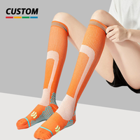 Chaussettes de sport à compression OEM Elite 20-30 mmHg, logo et couleur personnalisés, unisexe, séchage rapide, chaussettes longues professionnelles pour marathon