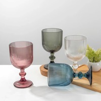 Verre à boire vert de 360 ml, verrerie vintage colorée pour mariage, fête, bar, motif gaufré à lignes verticales, gobelets à vin sur pied