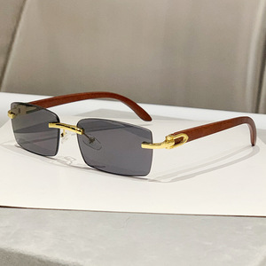 À la mode Marque De Luxe Conception Hommes Femmes Diamant Bord <span class=keywords><strong>Coupe</strong></span> Sans Monture <span class=keywords><strong>Carré</strong></span> Gradient Uv400 Bois Grain Lentille Rétro Lunettes De Soleil - Product Image 5