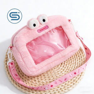 Sac à dos en peluche en forme de chat, design adorable avec visage et queue mignons, parfait pour les jeunes amoureux des chats - Product Image 2