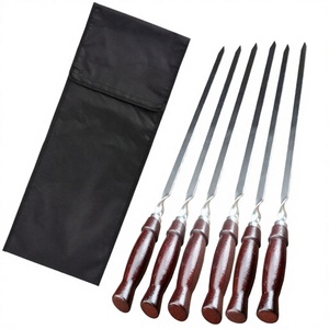 Brochetas para Barbacoa de Acero Inoxidable 430 de 60 cm de Largo con Mango de Madera con Textura de Diamante CD, Ecológicas para Asar Carne y Res - Product Image 2