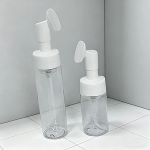 Bouteille pompe à <span class=keywords><strong>mousse</strong></span> <span class=keywords><strong>nettoyante</strong></span> pour le <span class=keywords><strong>visage</strong></span> en plastique de haute qualité et à prix abordable avec brosse <span class=keywords><strong>nettoyante</strong></span> pour le <span class=keywords><strong>visage</strong></span> en silicone - Product Image 1