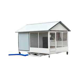 מלונה ניידת מודרנית מפוארת לכלבים עם גלגלים, בית חיות מחמד חיצוני ממתכת עמידה, בית כלבים מעץ עם גג עמיד למים - Product Image 3