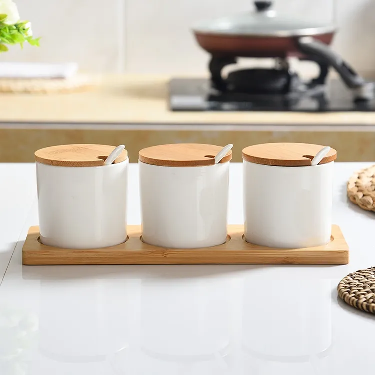 Fabriek Groothandel Keramische Kruiderij Jar Nordic Kruidkruik Set Hoge Kwaliteit Kruiden Opslag Container Met Deksel