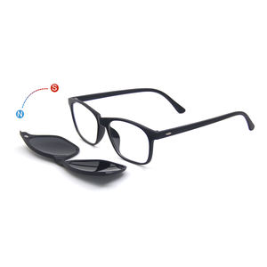 تخفيضات كبيرة نظارات شمسية مستقطبة للرؤية الليلية من TR ، نظارات 5 في 1 مطبوعة مغناطيسية بمشبك للرجال والنساء - Product Image 4