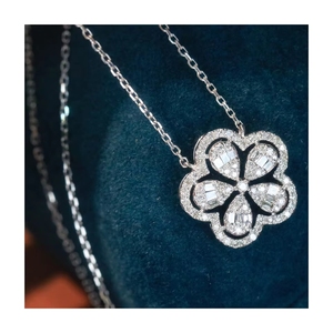 Collier Xinfly en or blanc 18 carats avec diamants naturels ronds en forme de fleur de 0,35 carat, tendance - Product Image 1