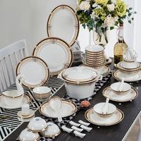 Ensemble de vaisselle nordique royal écologique en porcelaine blanche Nativité ensemble de bols et assiettes en porcelaine européenne