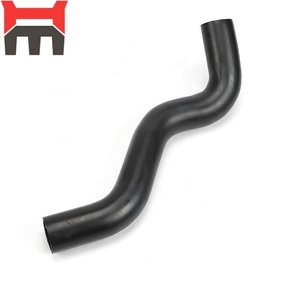Tuyau de réservoir d'eau de refroidissement pour excavatrice SY215C 11907848 en caoutchouc durable - Product Image 1