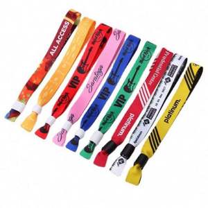 Pulseras Promocionales de Tela Tejida con Logotipo Personalizado para Eventos y Festivales - Product Image 1