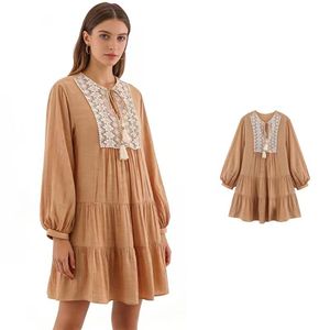 Nueva Colección de Verano de Vestidos Casuales, Sencillos, Mini, Modernos y Versátiles con Decoraciones Bordadas en el Pecho - Product Image 1