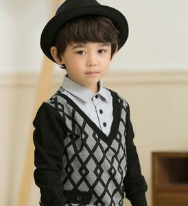 เสื้อยืดแขนยาวเด็กผู้ชายแบบใหม่ แต่งระบาย คอปก ขายส่ง - Product Image 4