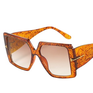 T Shape Oversized Sunglasses Women PC <b>Frame</b> UV380 Protection Fashion Street Style Party Travel Outfit Ideas - Product Image 3