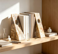 Supports de livres en marbre artisanal de la forêt tropicale, pour les espaces de travail modernes européens et du Moyen-Orient