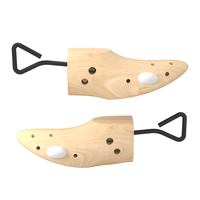 Embauchoir en métal et cèdre pour femme, grand modèle, avec support en bois réglable, pour talons bas, adaptable à différentes tailles