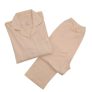 Vente en gros de pyjamas pour femmes en coton biologique 100% personnalisés deux pièces tissu tricoté doux à manches longues - Product Image 1