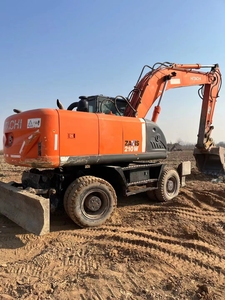 Excavatrice d'occasion Hitachi ZX350-5G puissante et robuste, modèles ZX270, ZX350, ZX210W, ZX200-3G, à prix avantageux - Product Image 4