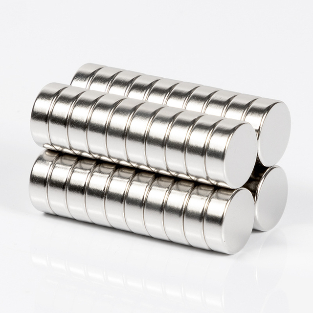 Factory Customized Magnetic Materials Sintered N45 Permanent Magnet  Rare Earth Neodymium Disc Magnet NdFeB Magnet
