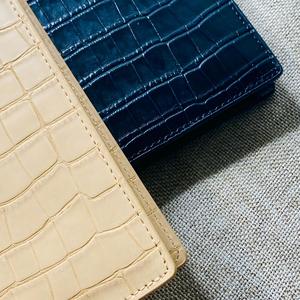 Cao Cấp Cá Nhân Croc Nổi Máy Tính Xách Tay Cho Điều Hành Kinh Doanh Quà Tặng Công Ty Thanh Lịch Chữ Lồng Văn Phòng Tạp Chí Da - Product Image 3