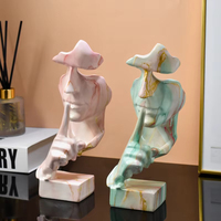Statue de silence européenne peinture Sculpture colorée Statuettes abstraites résine artisanat nordique maison bureau lumière décoration de luxe
