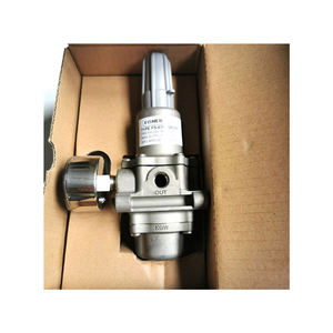 Régulateurs d'alimentation pour instruments série 67C 67CFSR avec manomètre en acier inoxydable - Product Image 5