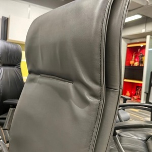 เก้าอี้สำนักงานหนังครึ่งตัวปรับระดับได้ตามหลักสรีรศาสตร์ รุ่นโมเดิร์น สำหรับผู้บริหาร จากโรงงานผลิตโดยตรง 502L - Product Image 5