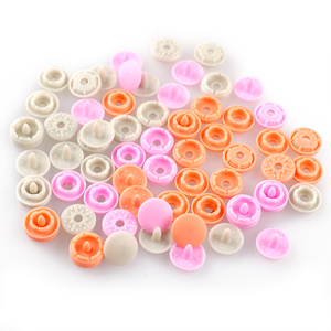 Toptan 9 10 mm plastik Snap düğmesi özel renkli çıtçıt PP/POM giysi aksesuarları bebek giyim için - Product Image 1