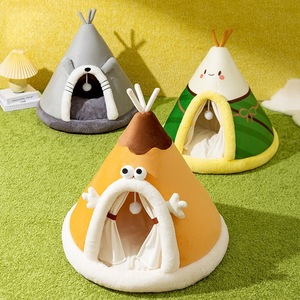 Cama triangular para gatos, de piel sintética, tipo tienda, para usar en las cuatro estaciones. - Product Image 1