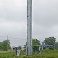 Tour de signalisation 3G 2G 4G de 18m, 20m, 25m avec éclairage de surveillance et pylvène à tube unique pour station cellulaire