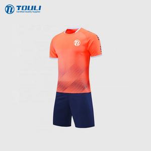 La Tuta 25-26 È un Completo Leggero e Traspirante per Allenamento Calcistico e Abbigliamento Sportivo Antivento per Fitness - Product Image 6
