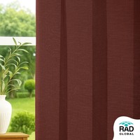 Cortinas Exteriores Impermeables de Color Borgoña Intenso, con un Diseño Elegante para Espacios Exteriores Sofisticados
