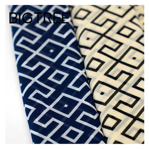 Tela de gasa de seda para Hijab, chal, blusa, diseño geométrico, patrón Simple, 100% poliéster - Product Image 1
