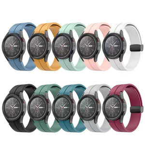 Bracelet de montre pliable en silicone avec fermoir magnétique Maenwvo pour Watch5/ Watch5 Pro, ajustement universel - Product Image 2