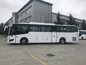 Autobús de conducción de mano derecha, autobús de turismo en 47 m - Product Image 3