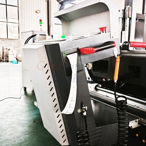 Machine de dé<span class=keywords><strong>coupe</strong></span> CNC pour fenêtres, double tête, pour profilés aluminium et UPVC, machine d'ouverture de portes coulissantes doubles - Product Image 3