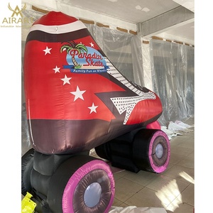 Accesorios Decorativos para Actividades, Patines Inflables Rojos en Forma de Globo - Product Image 2
