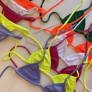 Ensemble de micro-bikinis personnalisés pour femmes 2024, vente chaude, <span class=keywords><strong>maillot</strong></span> de bain en tissu plissé, spandex/nylon, bikini imprimé - Product Image 4