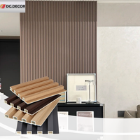 Panneau mural en bois-plastique résistant à l'humidité, écologique, à lattes, panneaux préfabriqués WPC, surface décorative en bois, épaisseur 24 mm, moderne
