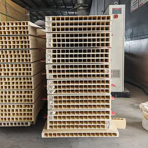 도매 원료 40mm 절연 목재 플라스틱 복합 PVC 도어 패널